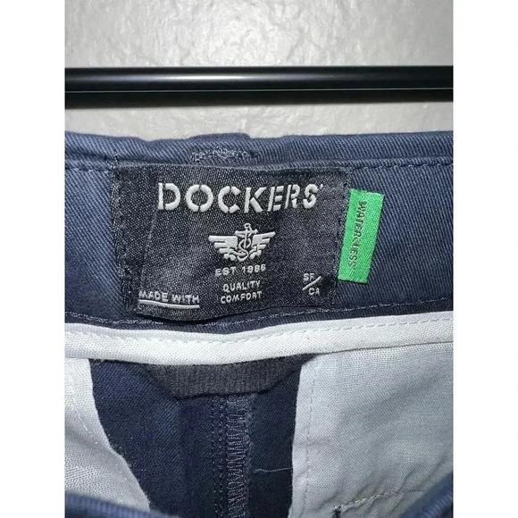 NEW Dockers Signature Khaki Pants Comfort Waistband 594070009 Navy Blue - Picture 2 of 5